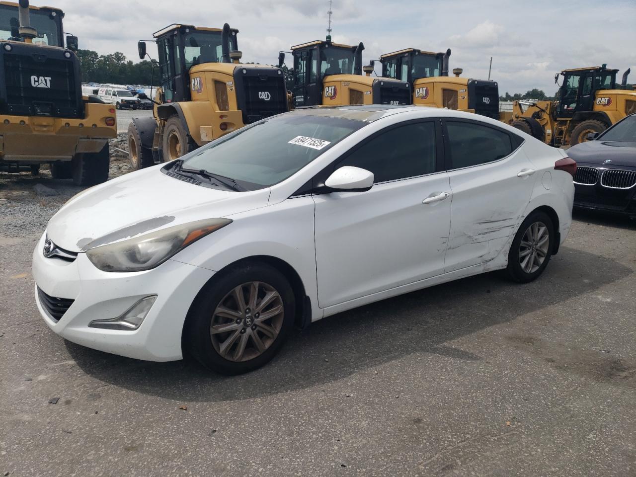 HYUNDAI ELANTRA SE