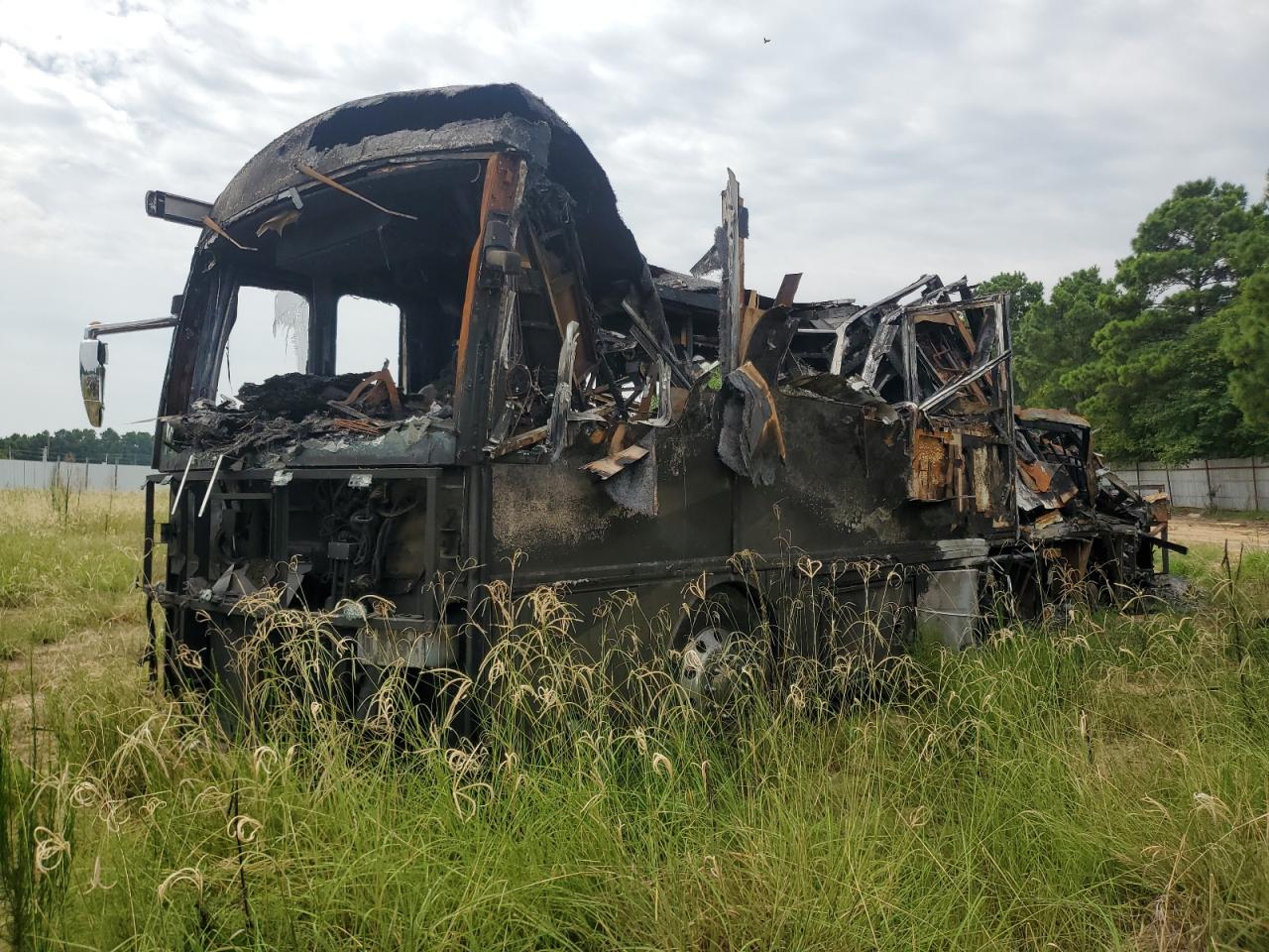 Lot #3256376343 2005 SPARTAN MOTORS MOTORHOME