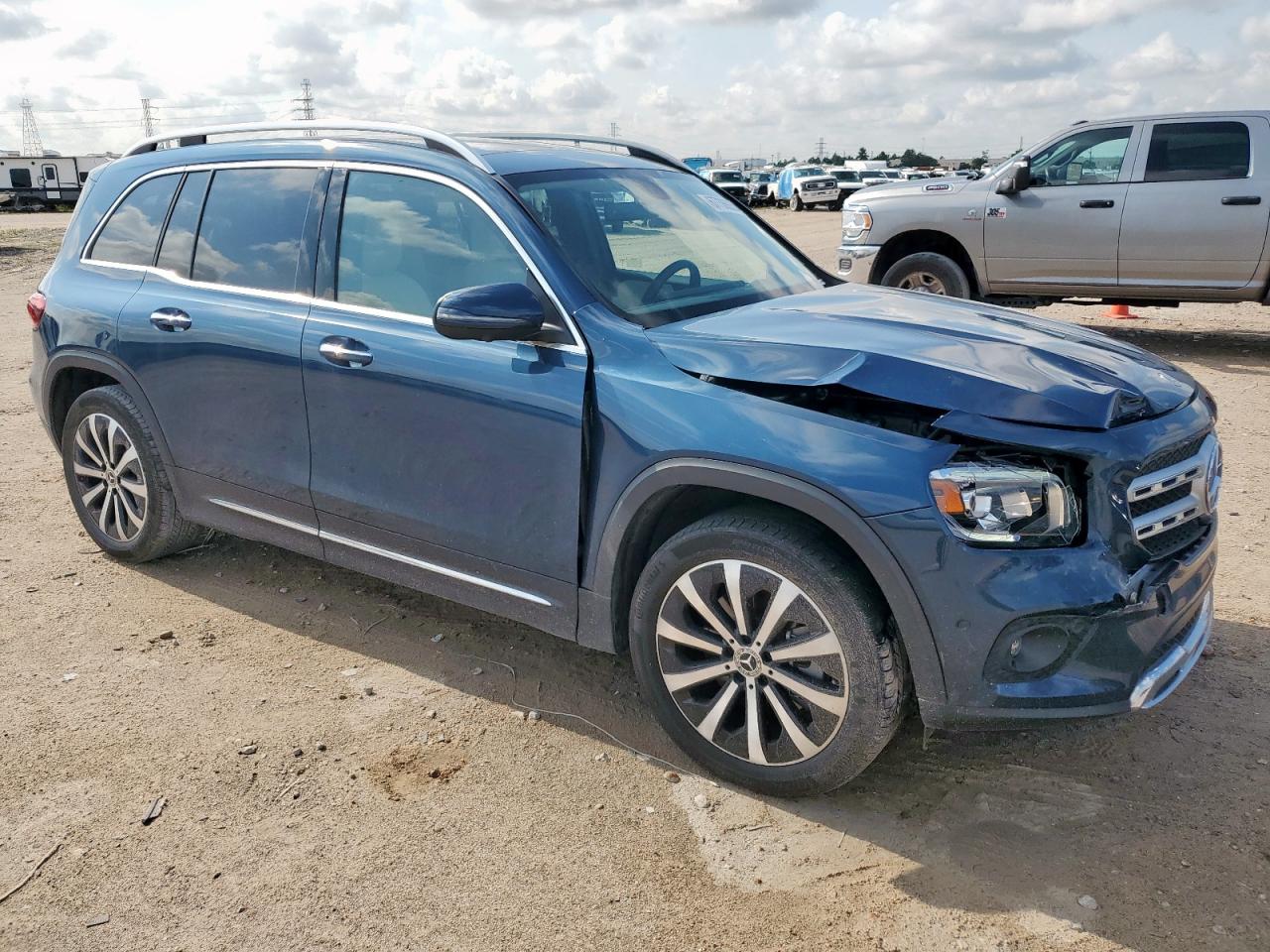 MERCEDES-BENZ GLB-CLASS 250