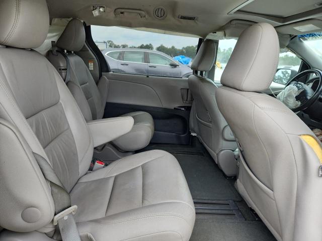 2016 TOYOTA SIENNA XLE 5TDYK3DC1GS717940