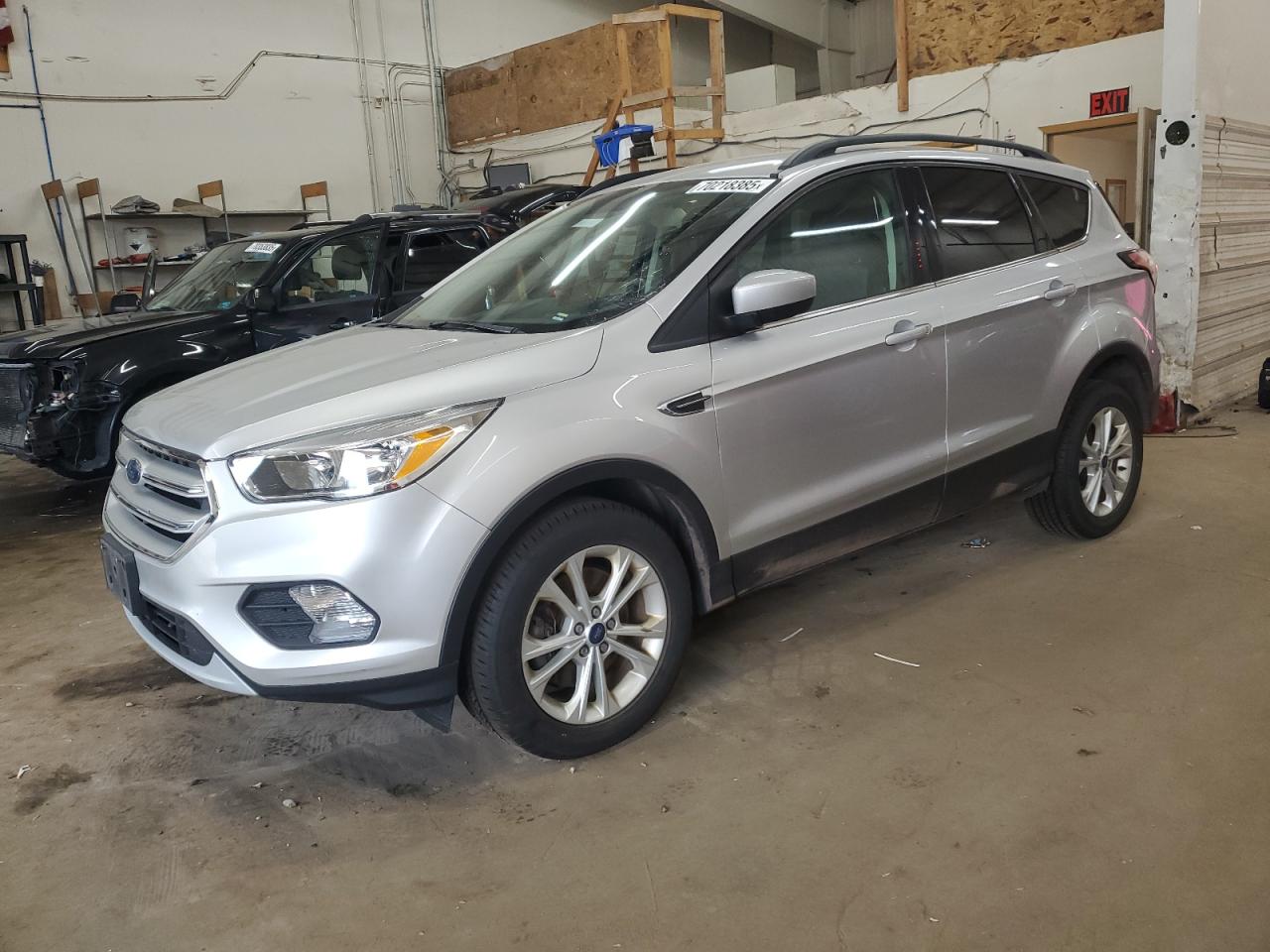 FORD ESCAPE SE