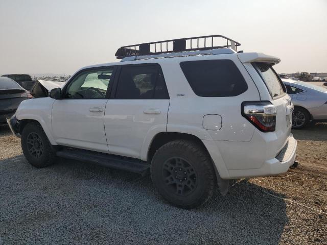 2018 TOYOTA 4RUNNER SR5 JTEZU5JR0J5185835