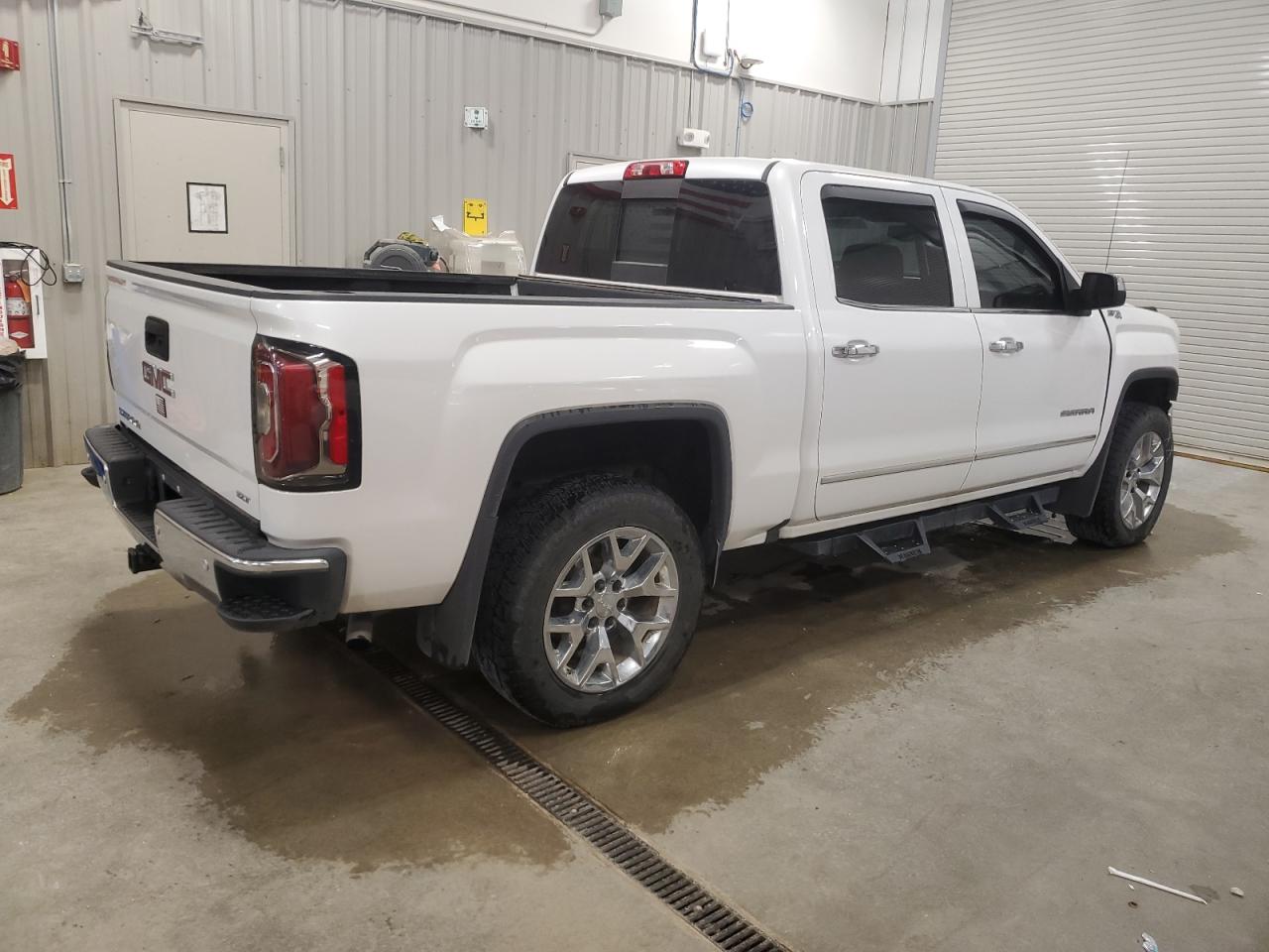 GMC SIERRA K1500 SLT