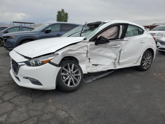 Global Auto Auctions: 2018 MAZDA 3 TOURING