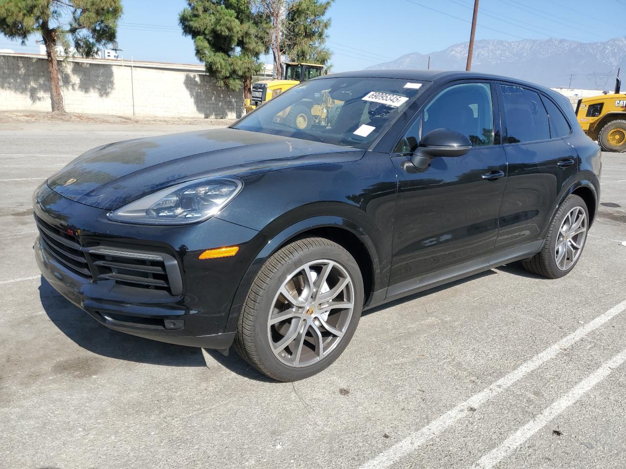 PORSCHE CAYENNE