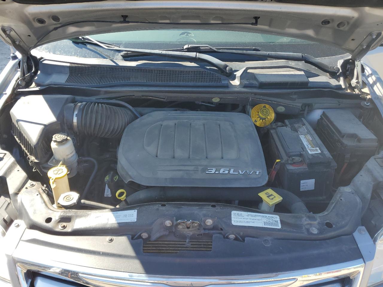 CHRYSLER TOWN & COUNTRY TOURING