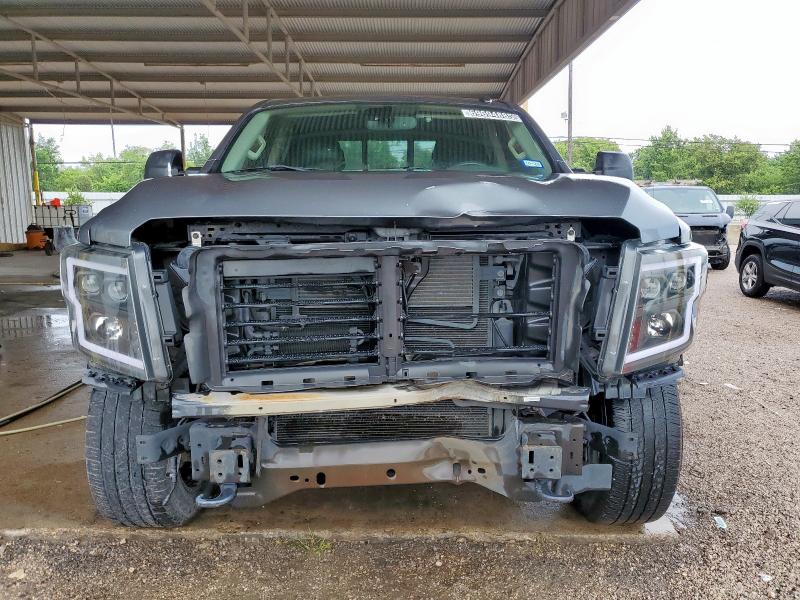 2017 NISSAN TITAN SV 1N6AA1E53HN540028