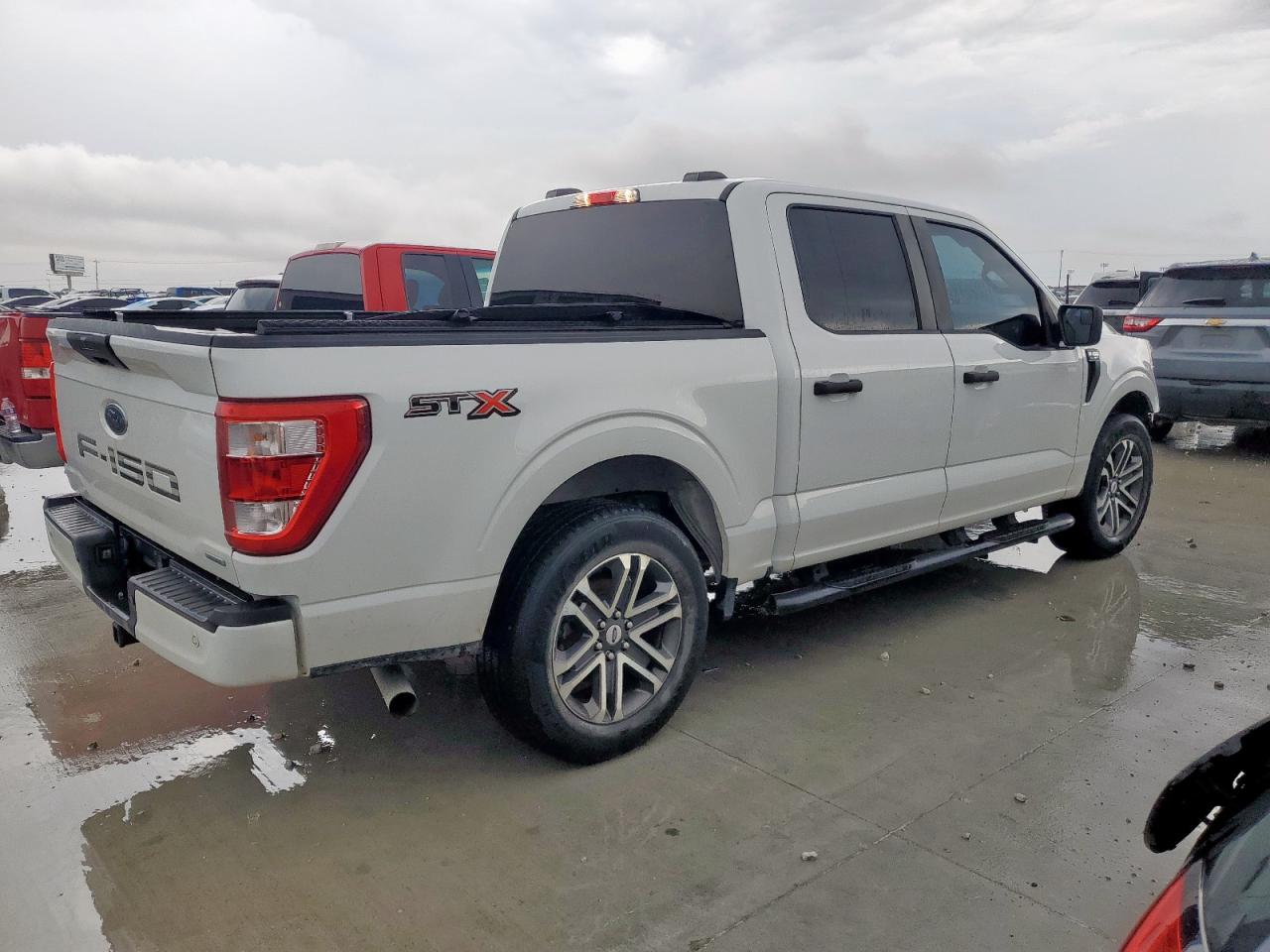 FORD F-150 SUPERCREW