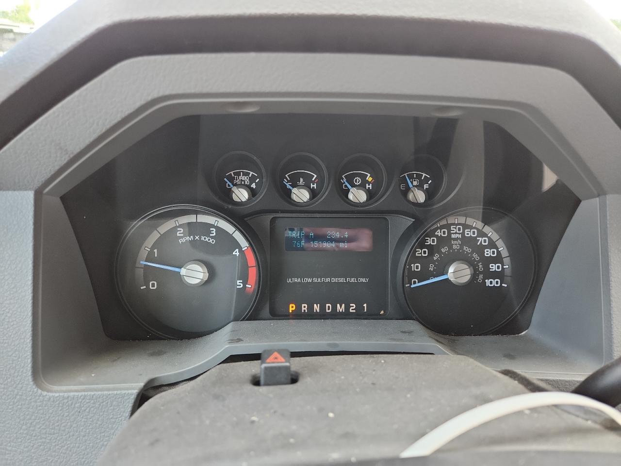 FORD F-550 SUPER DUTY