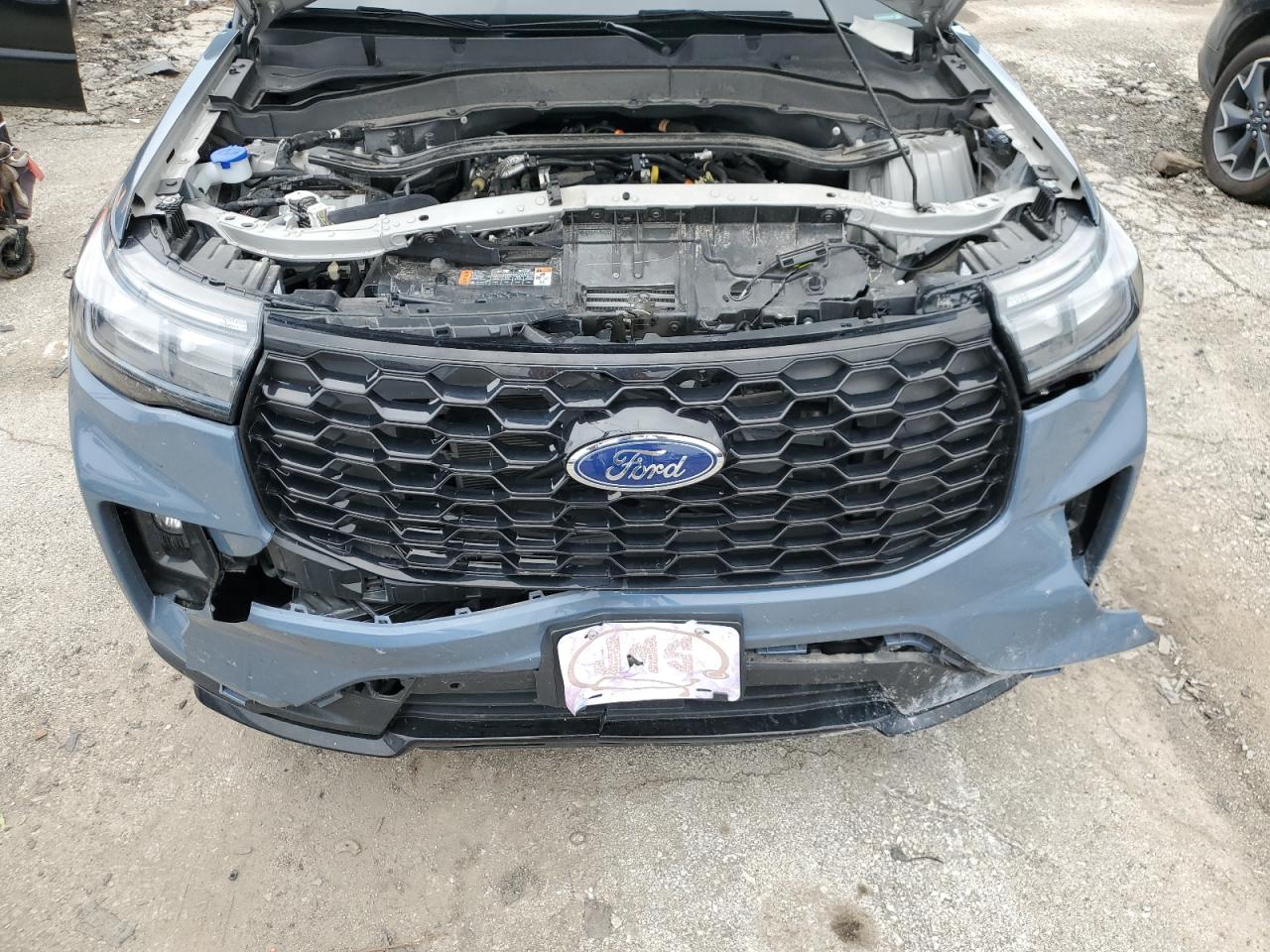 FORD EXPLORER ST-LINE