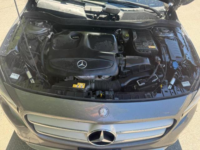 2015 MERCEDES-BENZ GLA 250 4M WDCTG4GB1FJ180156