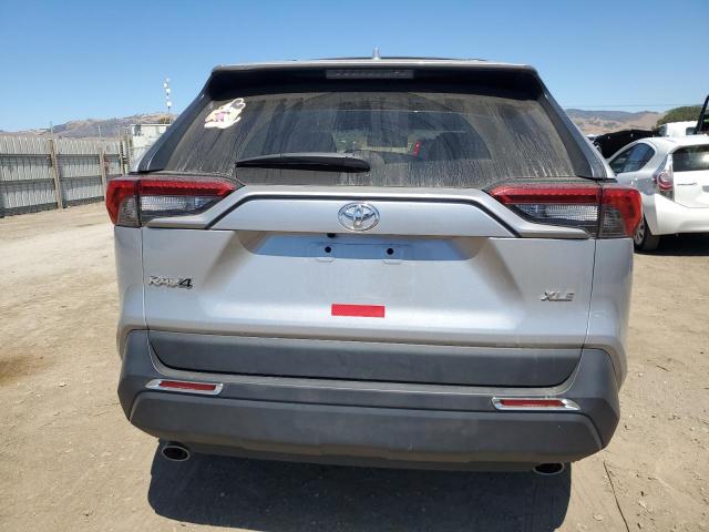2019 TOYOTA RAV4 XLE 2T3W1RFV3KC025232