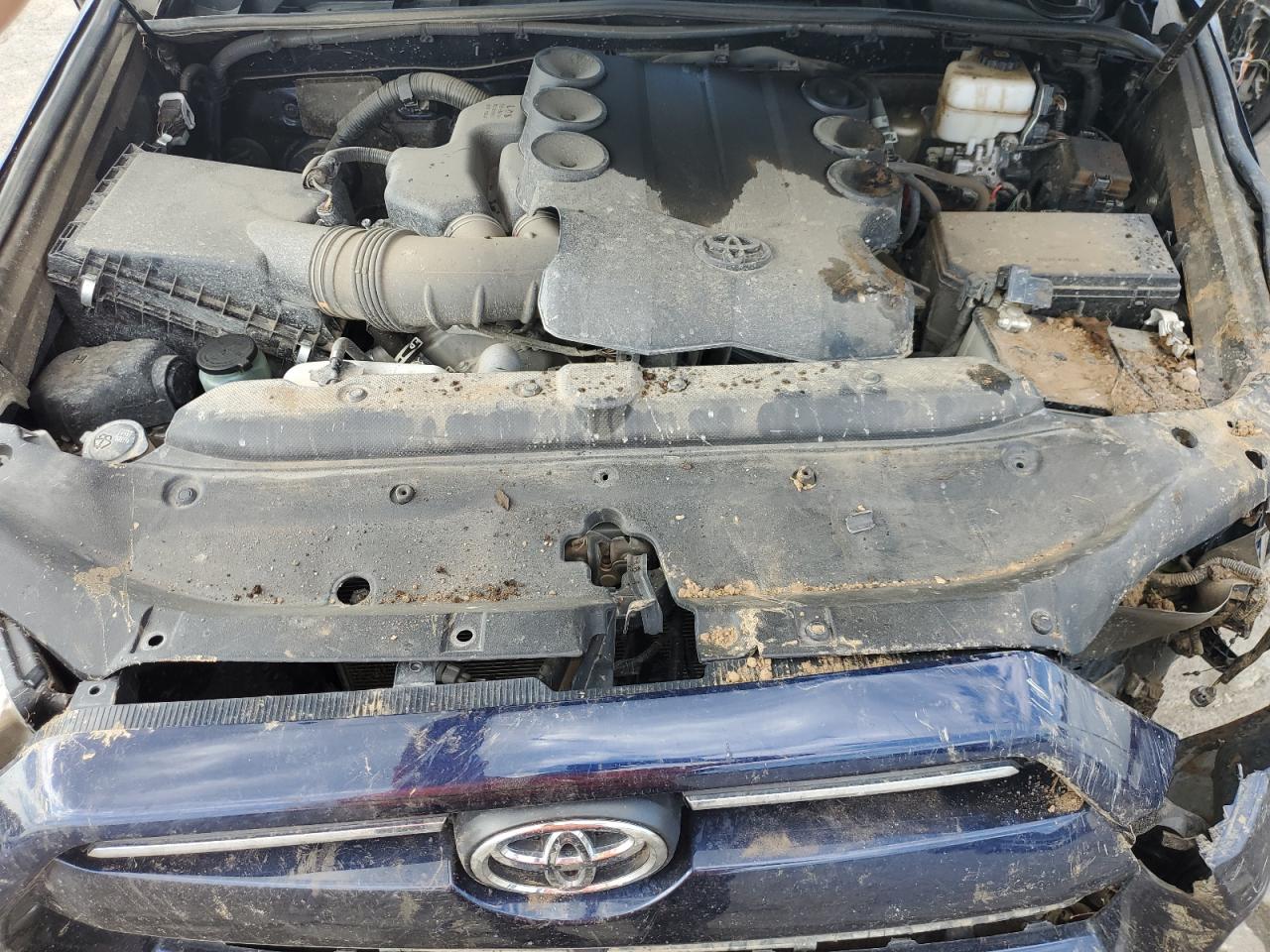 TOYOTA 4RUNNER SR5 PREMIUM