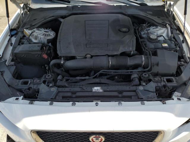2018 JAGUAR XE SAJAR4FX8JCP27863