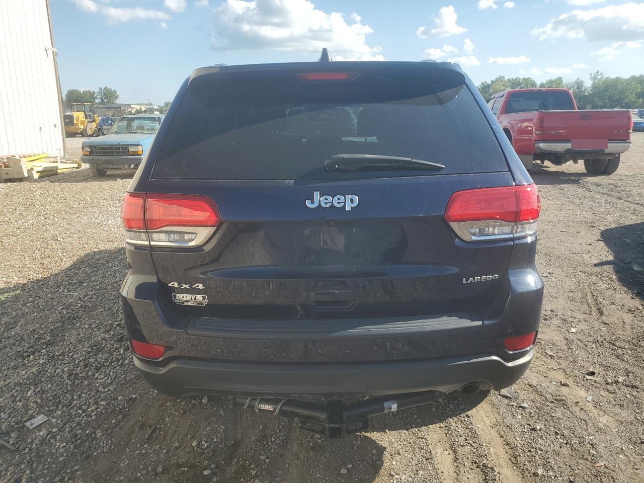JEEP GRAND CHEROKEE LAREDO