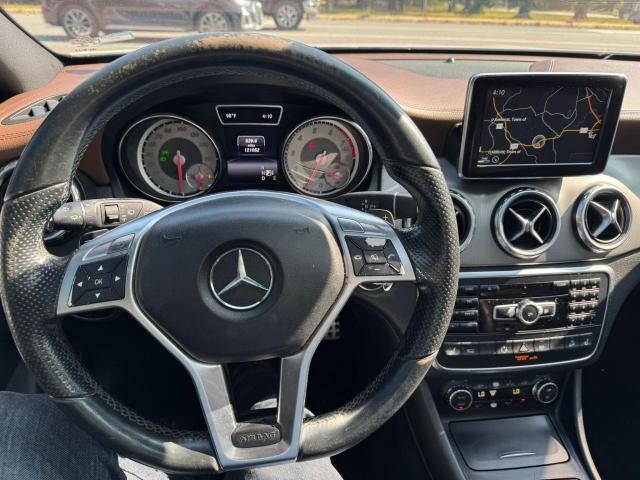 2015 MERCEDES-BENZ GLA 250 4M WDCTG4GB2FJ057319