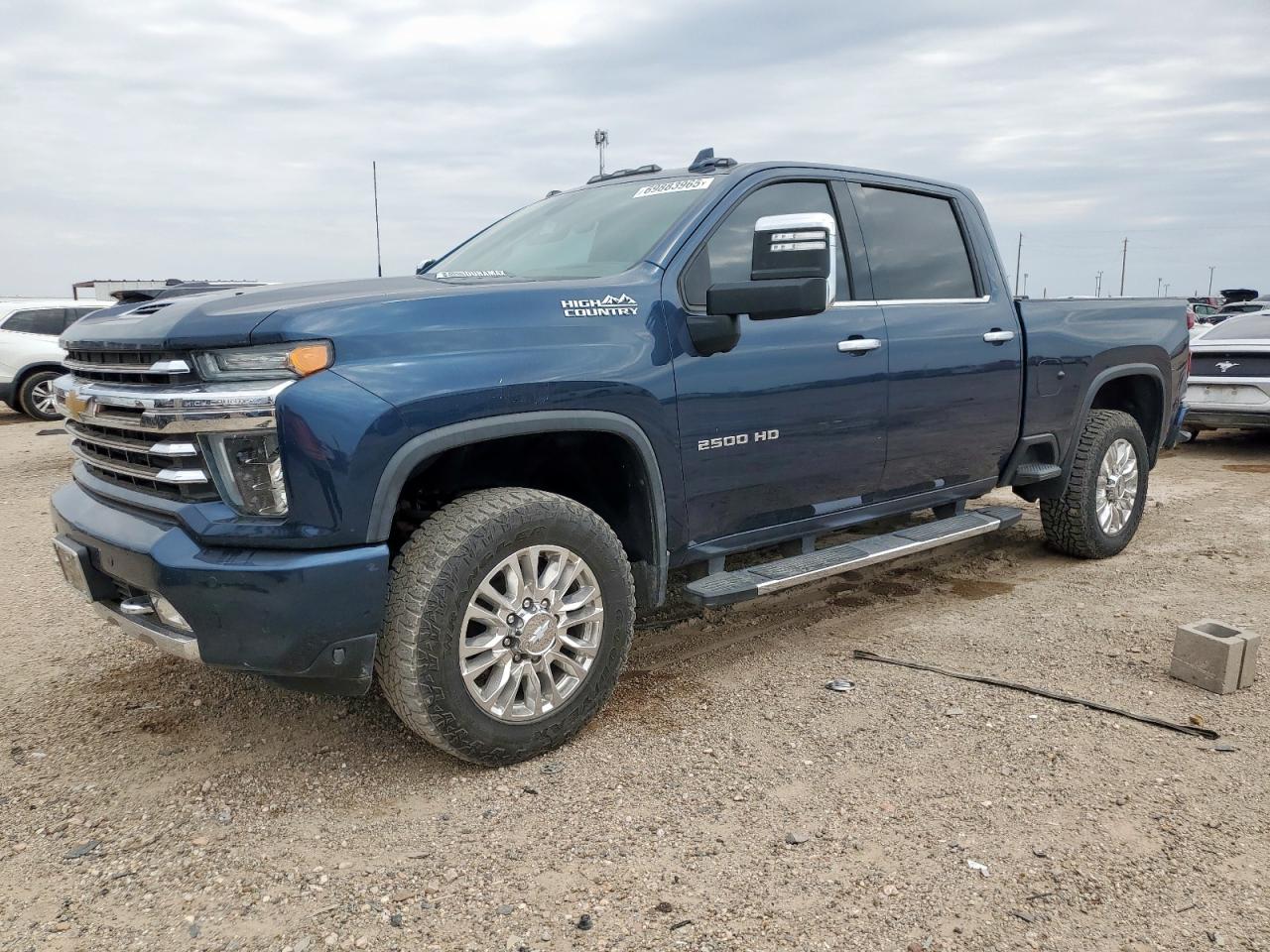 CHEVROLET SILVERADO K2500 HIGH COUNTRY