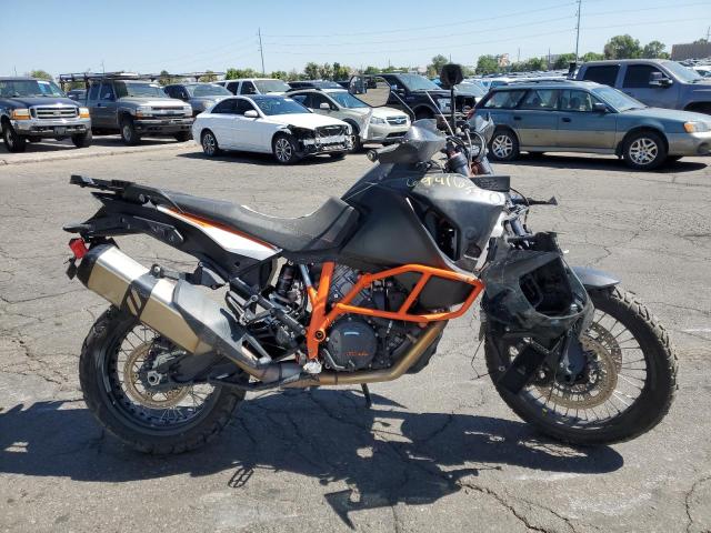 2017 KTM 1290 SUPER VBKV59403HM959398
