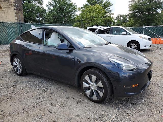 2024 TESLA MODEL Y 7SAYGAEE3RF017742