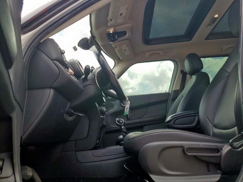 2018 MINI COOPER COU WMZYV5C32J3E04671