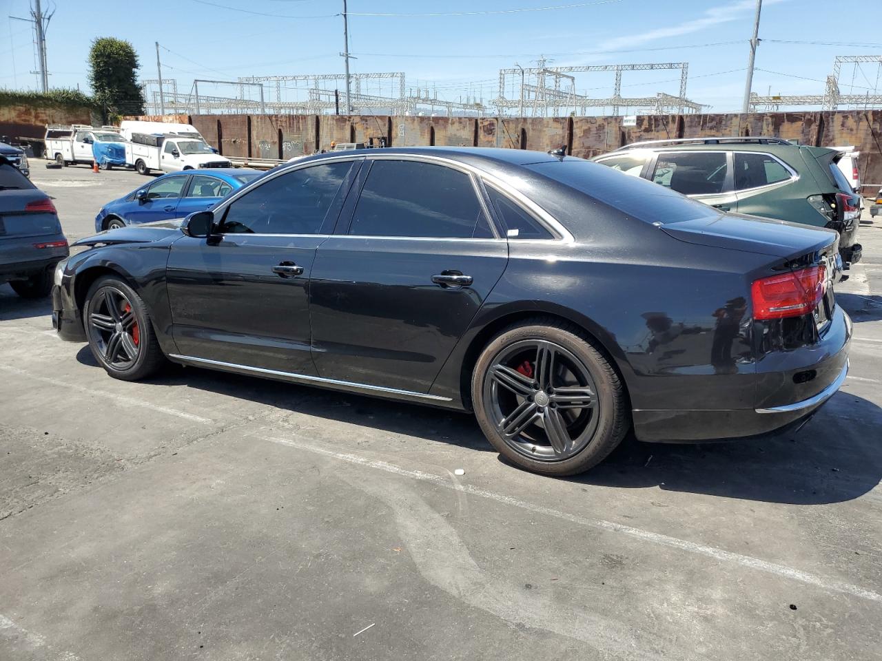 AUDI A8 QUATTRO