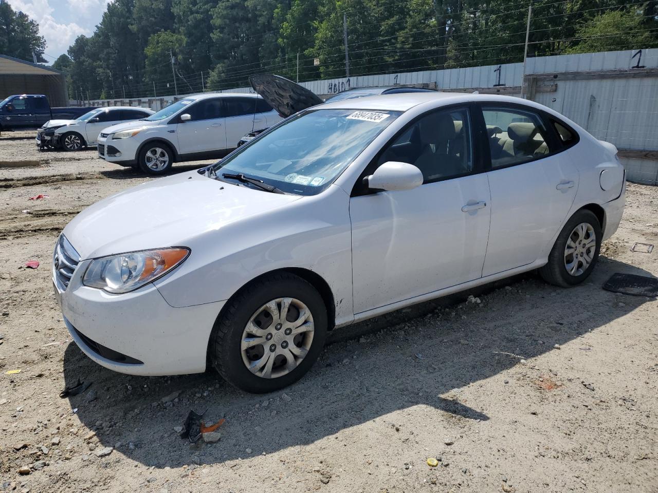 HYUNDAI ELANTRA BLUE