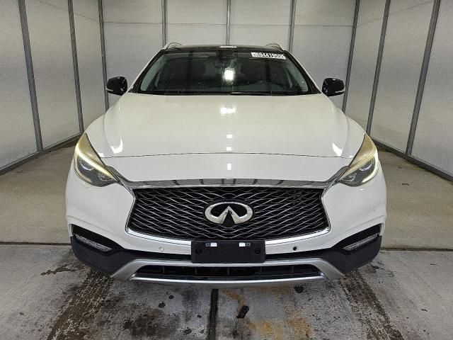 2018 INFINITI QX30 BASE SJKCH5CR1JA046653