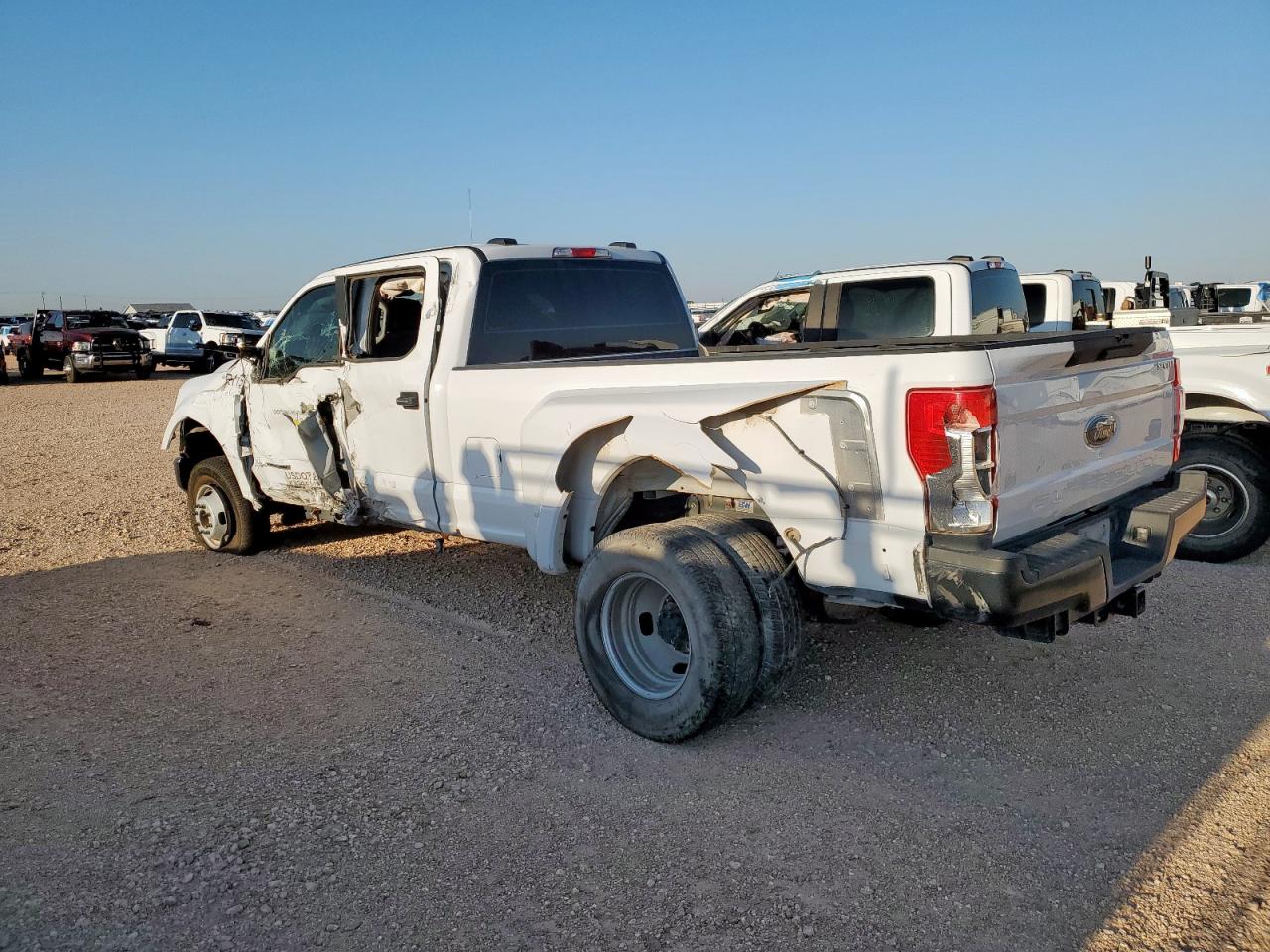 FORD F-350 SUPER DUTY