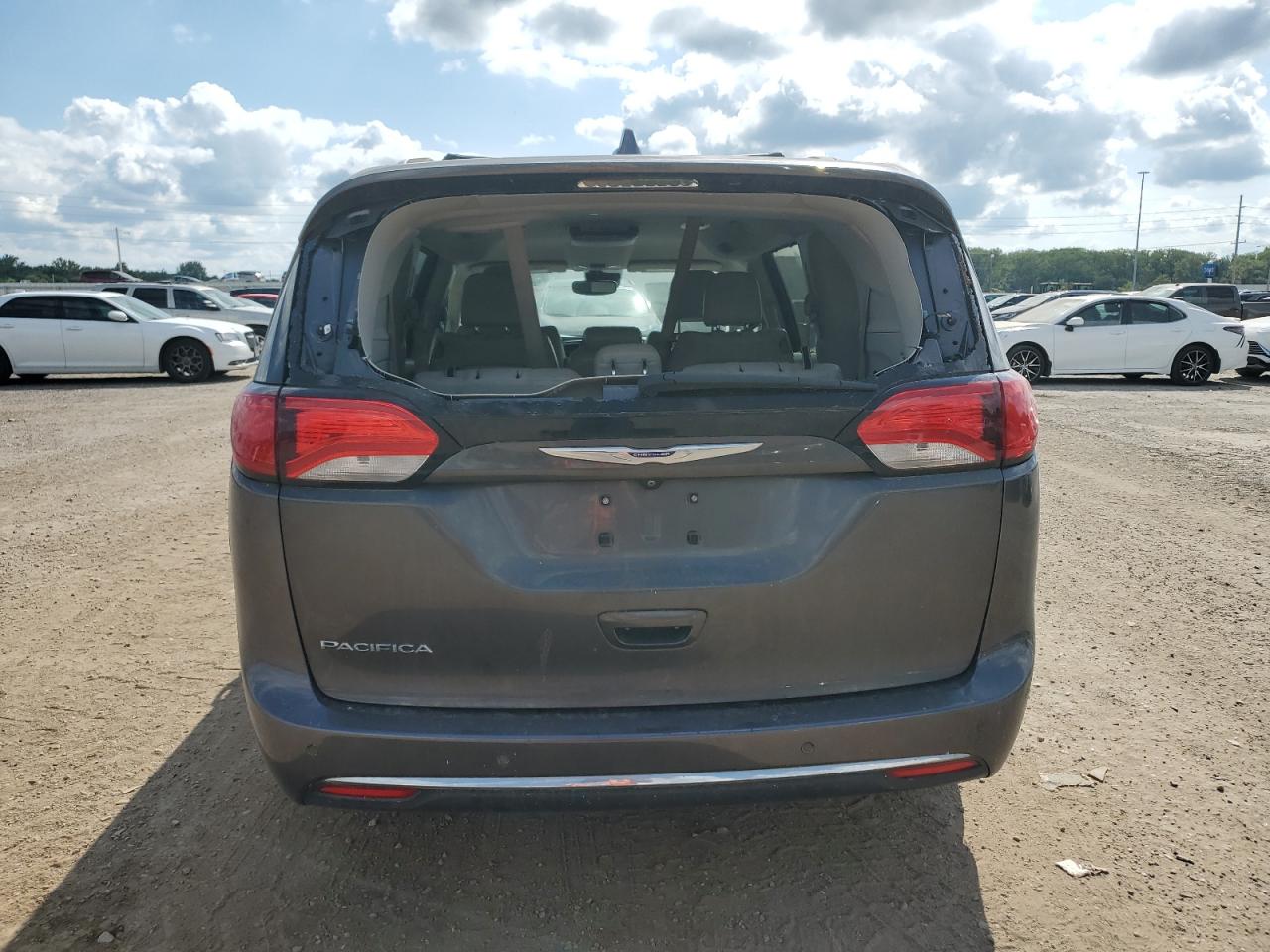 CHRYSLER PACIFICA TOURING L