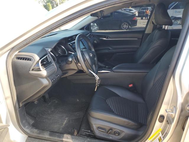 2018 TOYOTA CAMRY L 4T1B11HK1JU586084