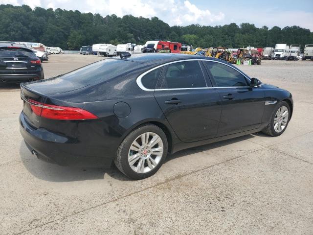 2017 JAGUAR XF PREMIUM SAJBD4BV6HCY46688