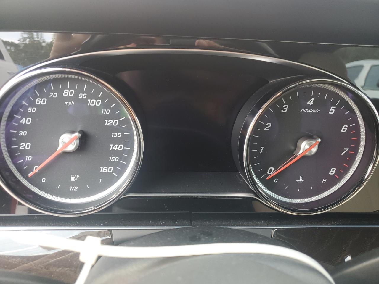 MERCEDES-BENZ E-CLASS 300