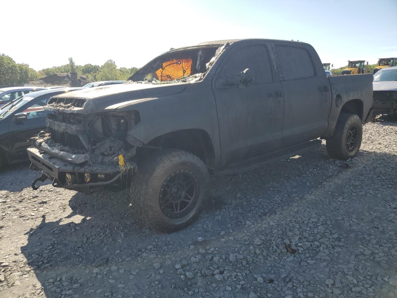 TOYOTA TUNDRA CREWMAX SR5