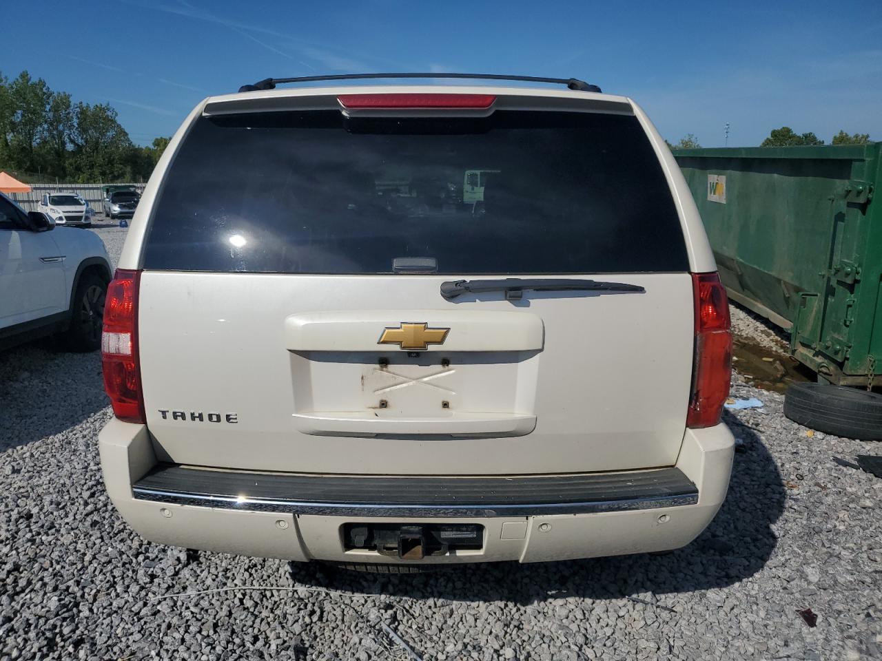 CHEVROLET TAHOE C1500 LTZ