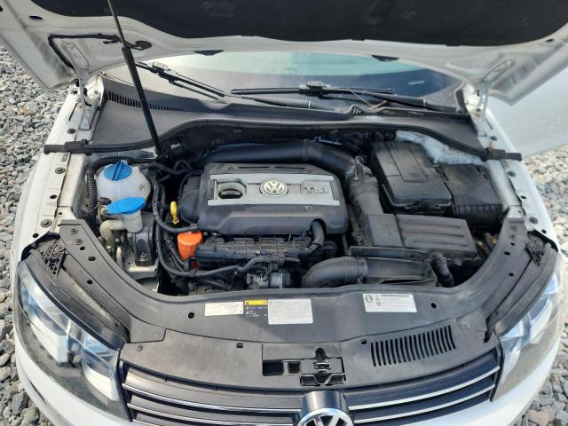 2015 VOLKSWAGEN EOS LUX WVWFW8AH1FV003285