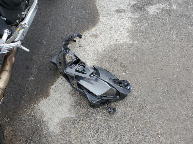 2017 YAMAHA YZFR3 MH3RH06Y2HK016621