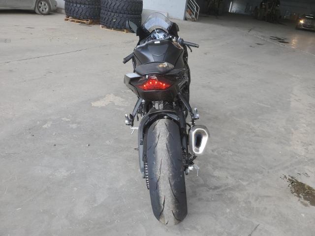 2025 KAWASAKI ZX1002 M JKBZXVM16SA010084