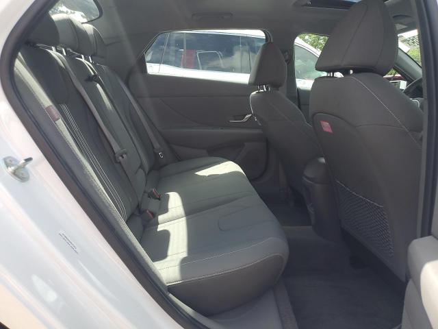 2025 HYUNDAI ELANTRA SE KMHLS4DG6SU988107