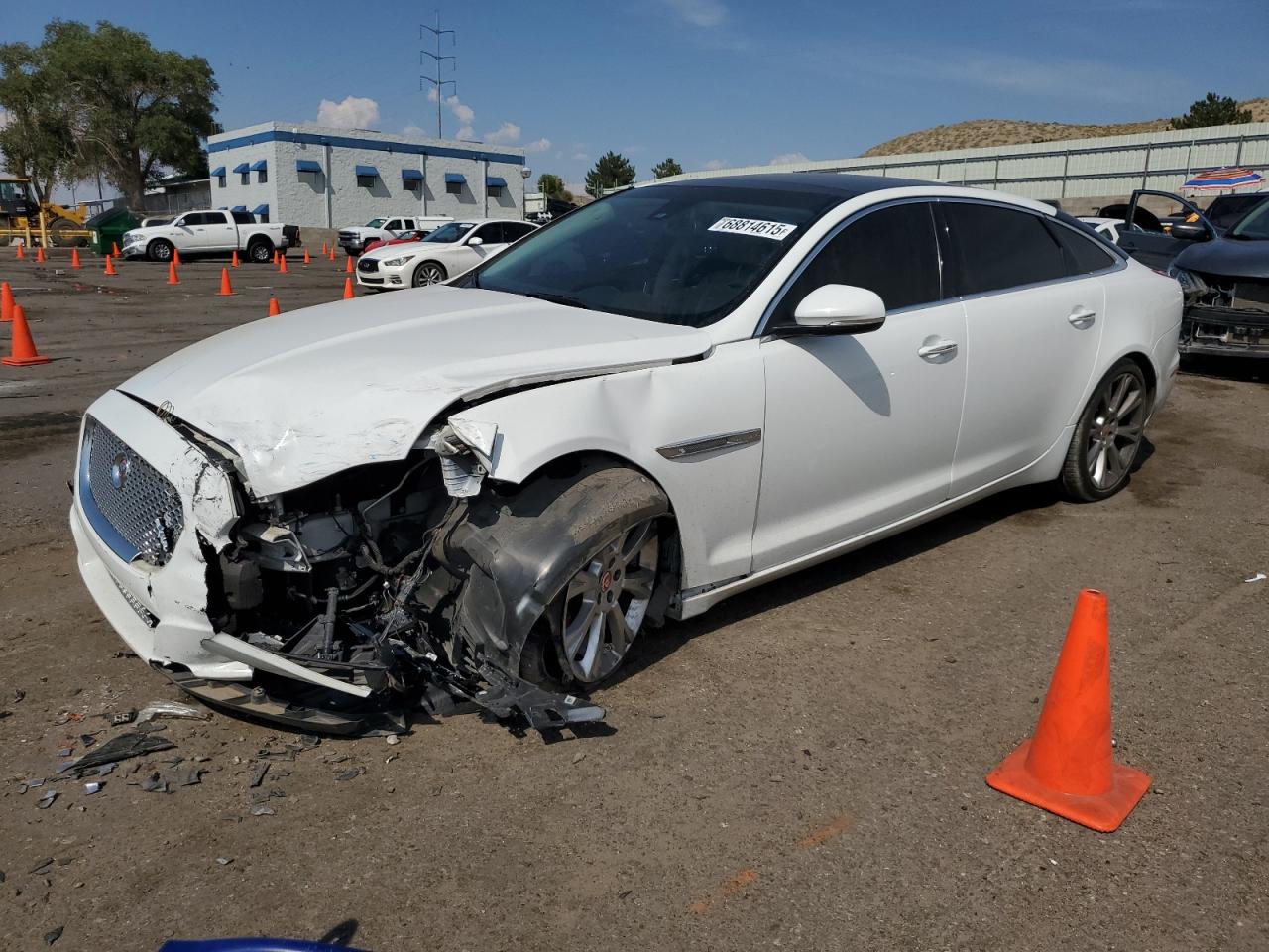 JAGUAR XJ PORTFOLIO
