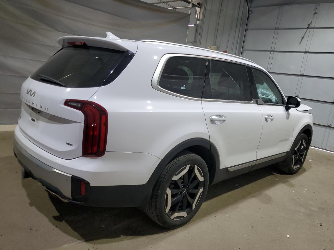 KIA TELLURIDE S