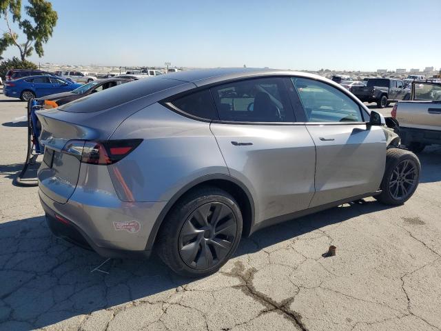 2024 TESLA MODEL Y 7SAYGDEE1RF190614