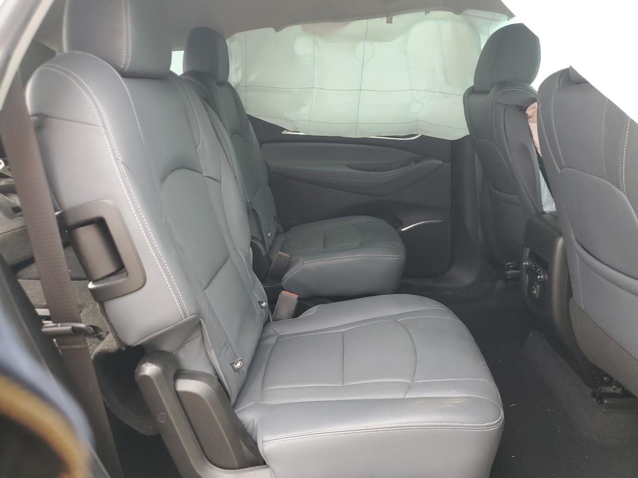 BUICK ENCLAVE ESSENCE