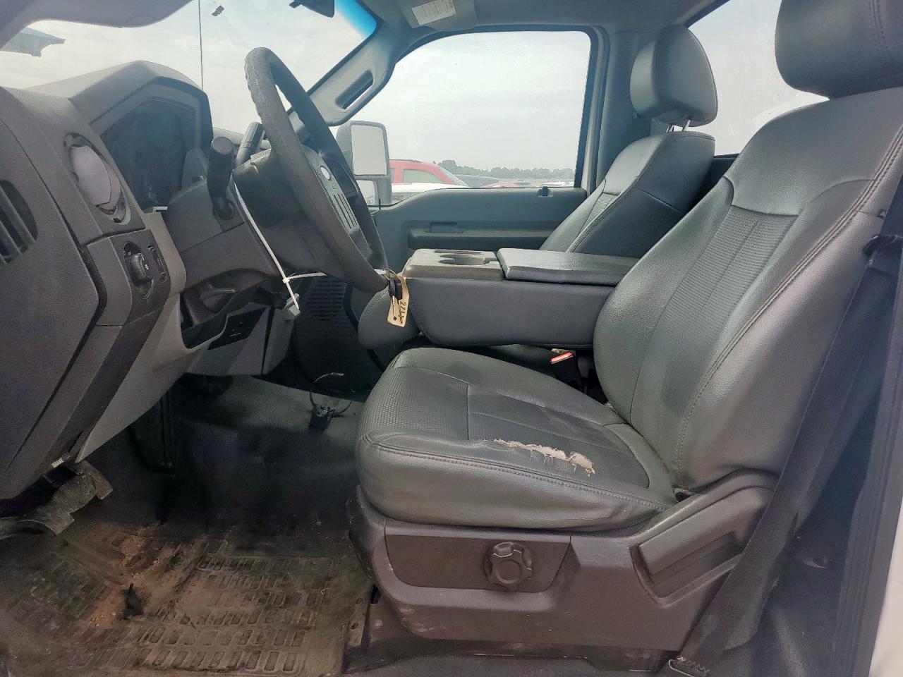 FORD F-550 SUPER DUTY