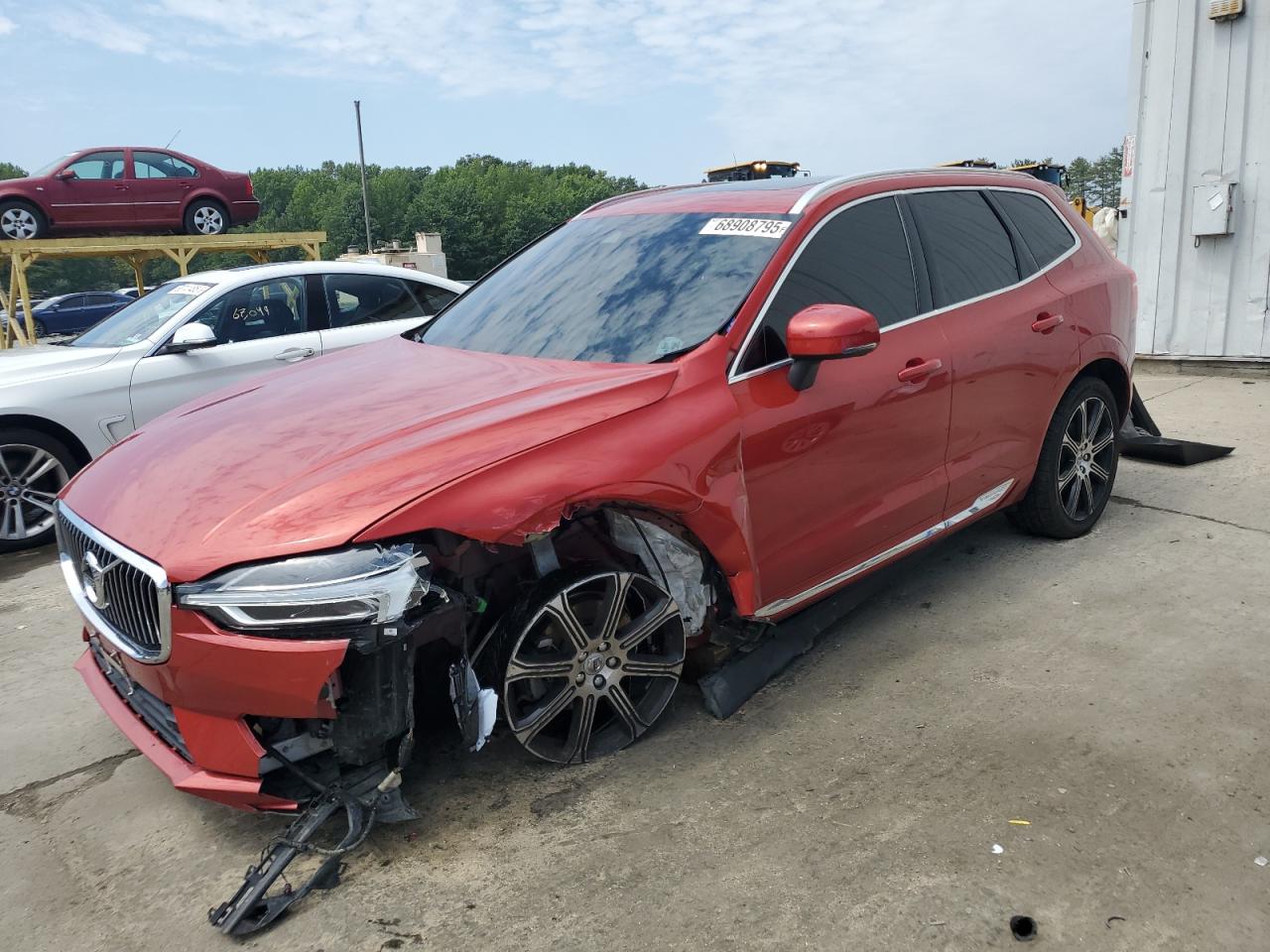 VOLVO XC60 T5 INSCRIPTION