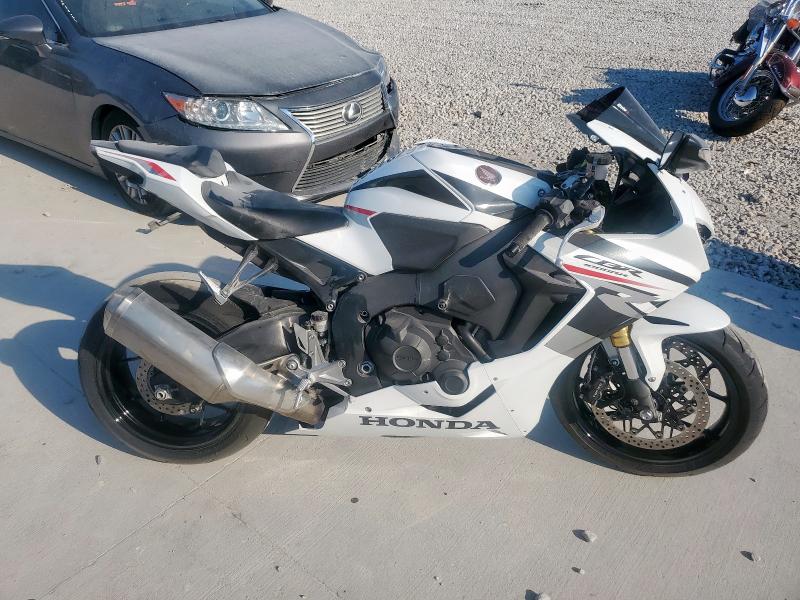 2025 HONDA CBR1000 RR JH2SC7715SK800248