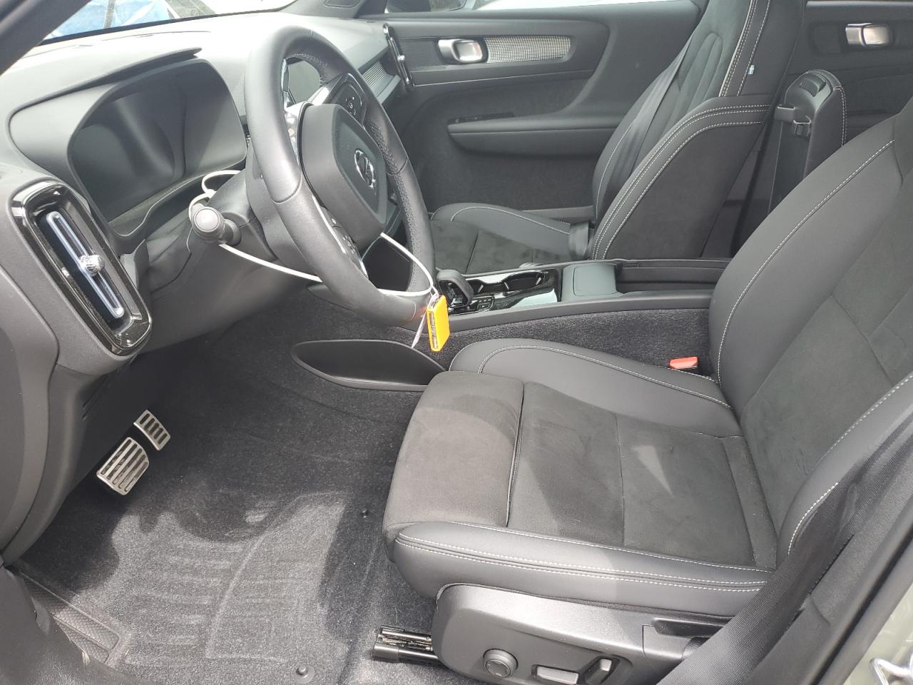 VOLVO XC40 P8 RECHARGE PLUS