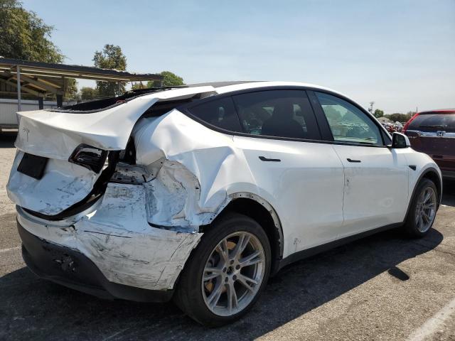 2023 TESLA MODEL Y 7SAYGDEE0PA032226