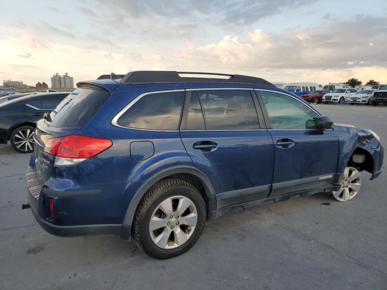 SUBARU OUTBACK 3.6R LIMITED