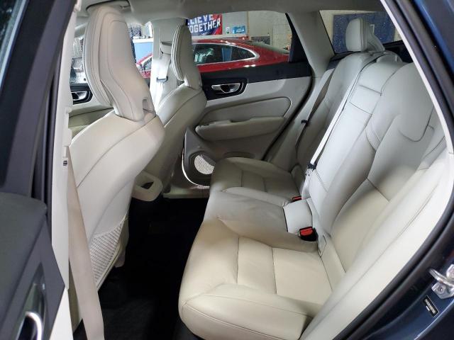 2021 VOLVO XC60 T5 MO YV4102RK5M1877083