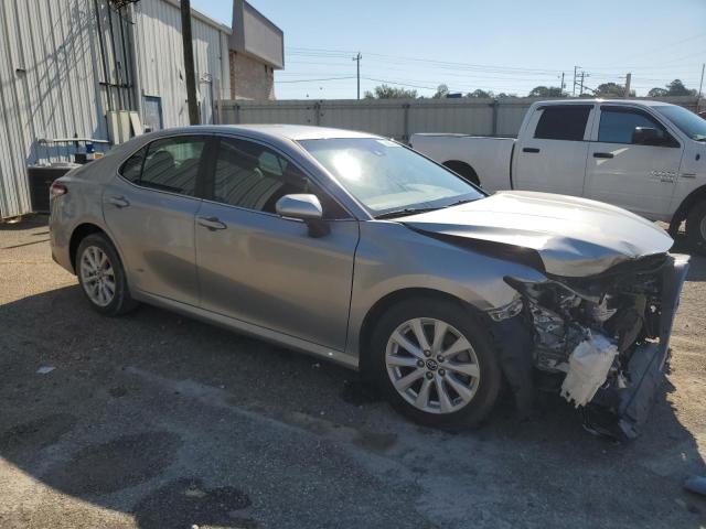 2018 TOYOTA CAMRY L 4T1B11HK8JU152051